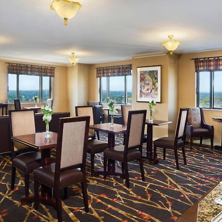 Sheraton Springfield Monarch Place Hotel Экстерьер фото