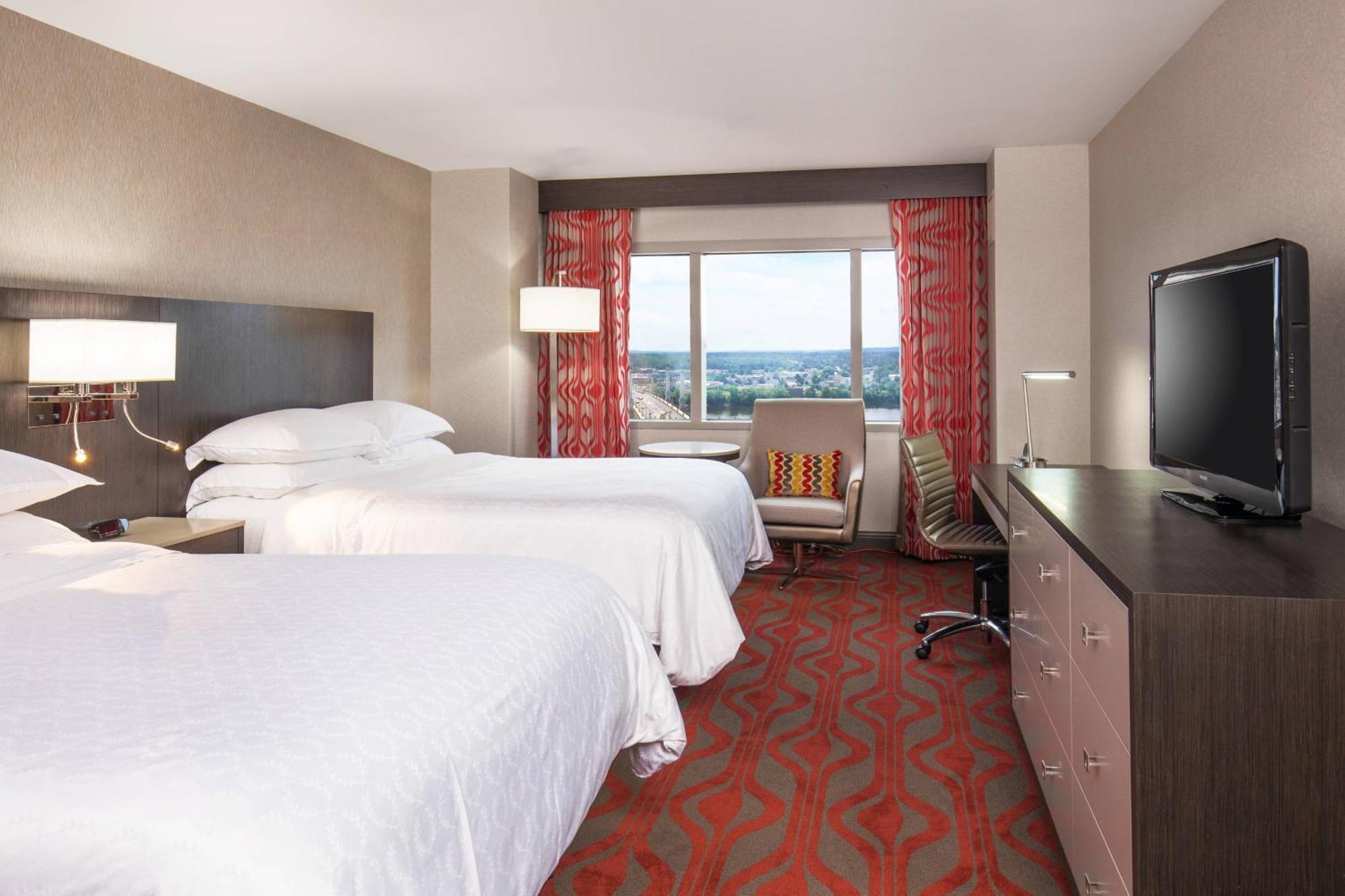 Sheraton Springfield Monarch Place Hotel Экстерьер фото