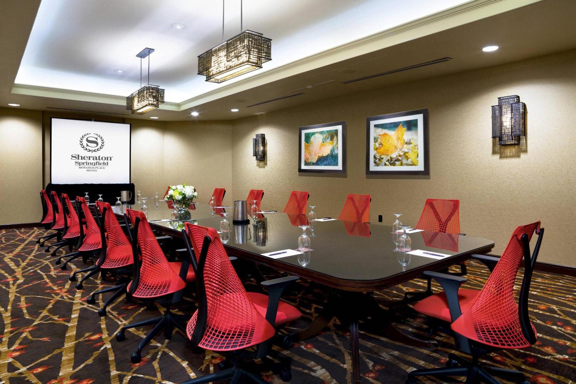 Sheraton Springfield Monarch Place Hotel Экстерьер фото
